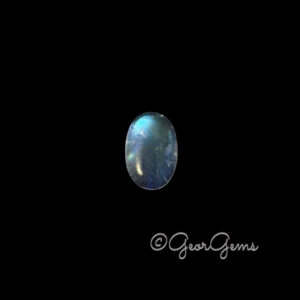 2.77ct Moonstone - Oval Cabochon