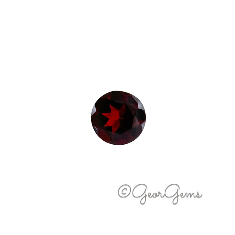25321 2.77ct Garnet - Round