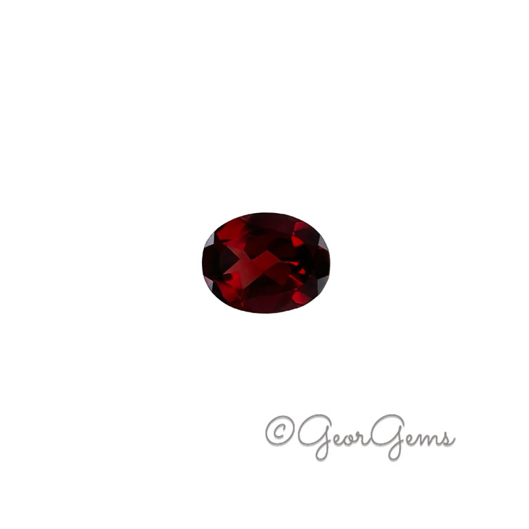 25339 2.93ct Garnet - Oval