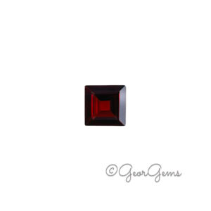 2.48ct Garnet - Square