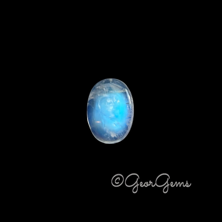 25372 3.13ct Moonstone - Oval Cabochon