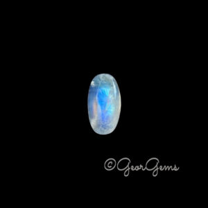 6.58ct Moonstone - Oval Cabochon