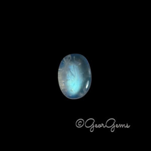 4.22ct Moonstone - Oval Cabochon