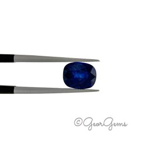 1.80ct Blue Sapphire - Rectangular Cushion