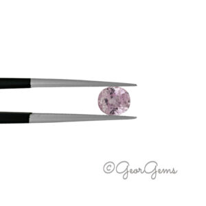 1.05ct Pink Sapphire - Oval