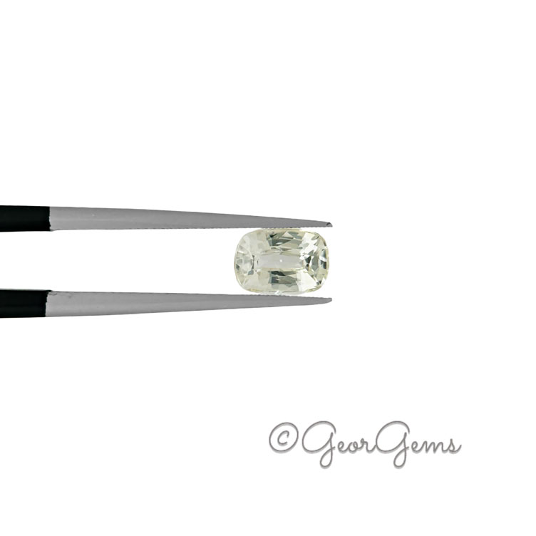27178 0.97ct Yellow Sapphire - Cushion