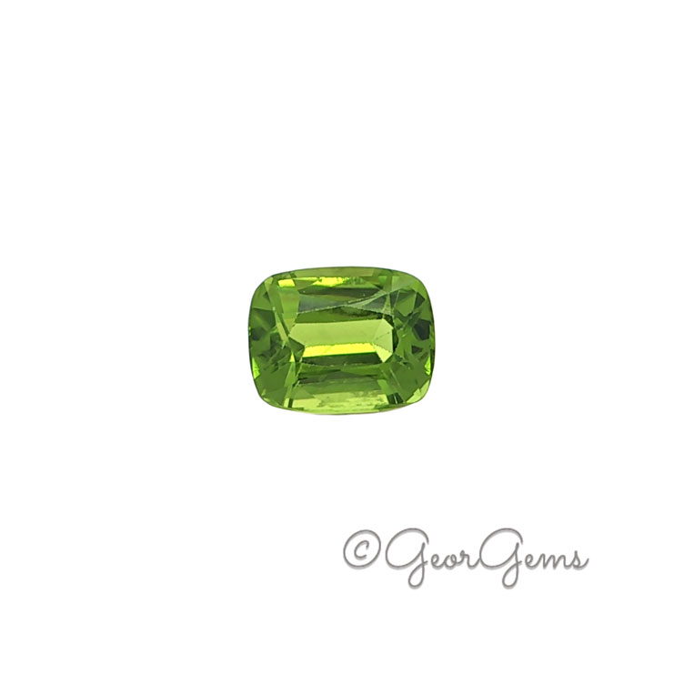 28059 4.70ct Peridot - Rectangular Cushion