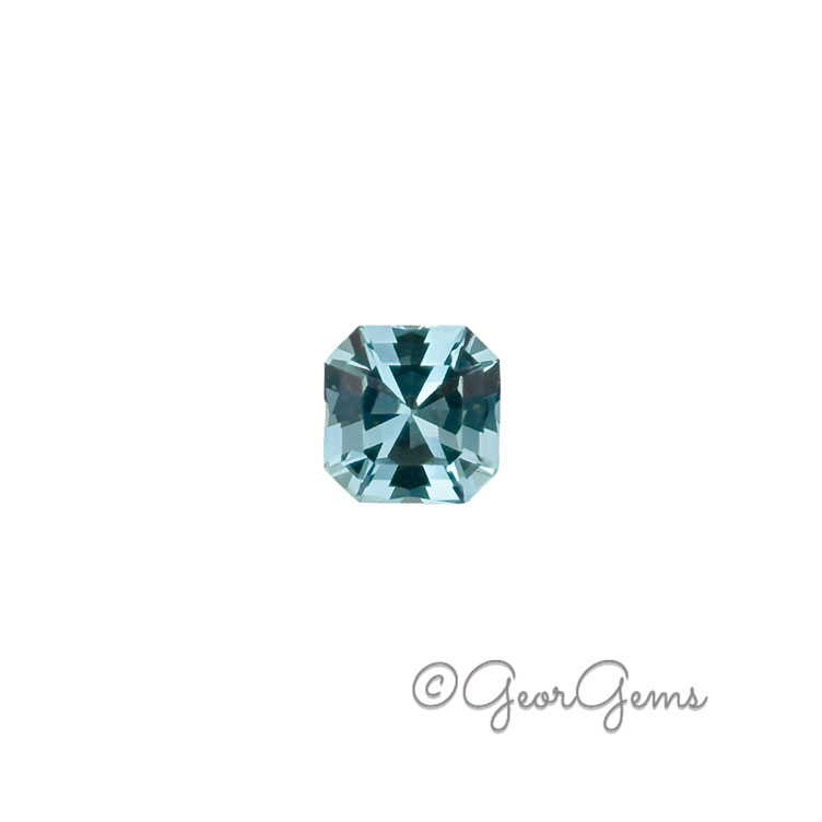 28479 0.88ct Aquamarine - Square Emerald Cut